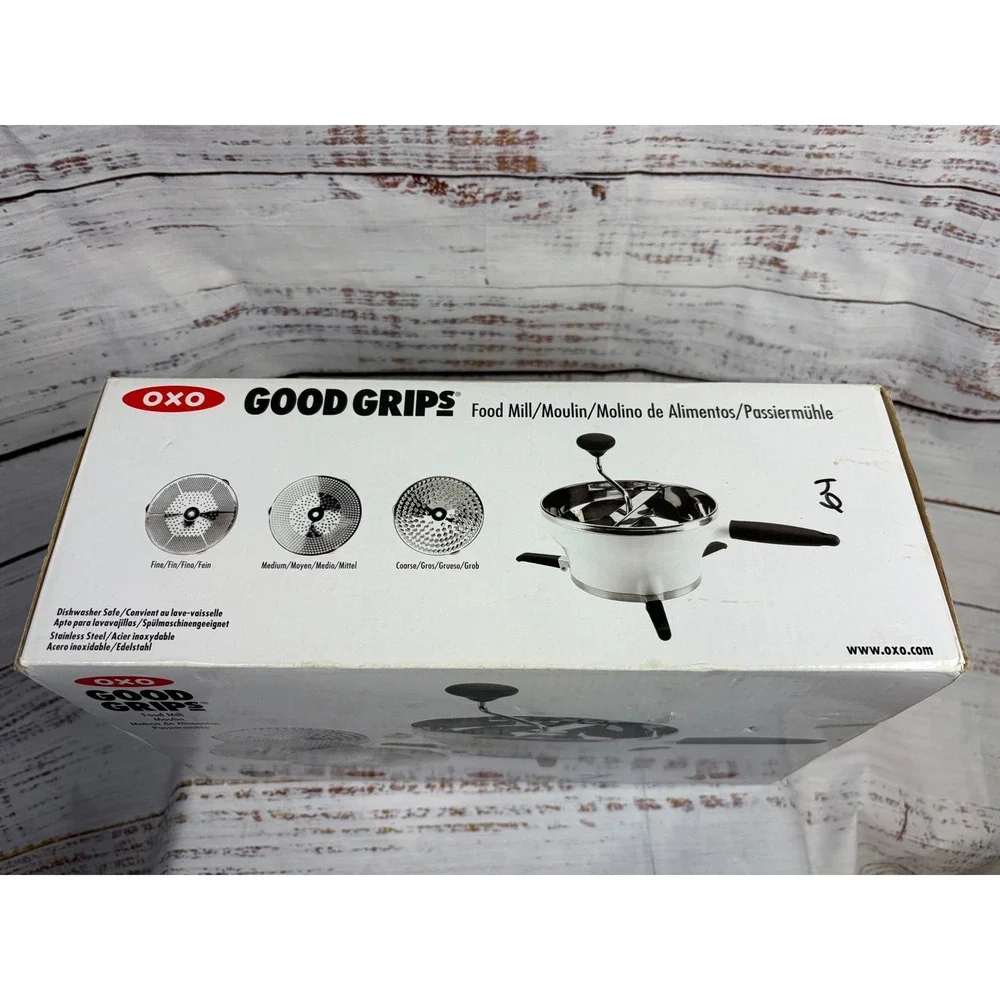 OXO Good Grips Food Mill Stainless Steel 3 Grinding Discs 1071478 White Black